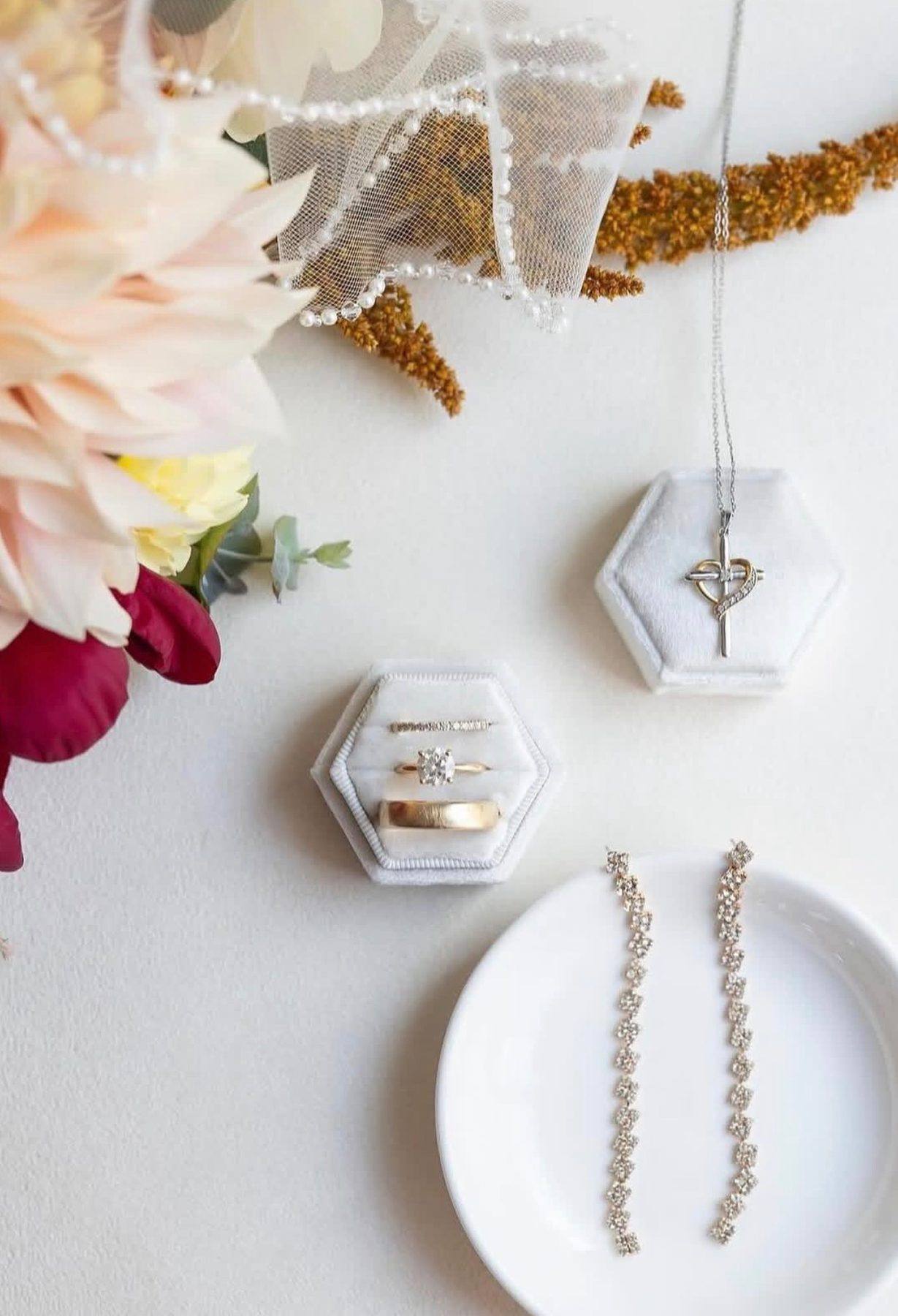 Fine gold and platinum jewelry, earrings, necklaces, and bracelets, at Homsy Jewelers